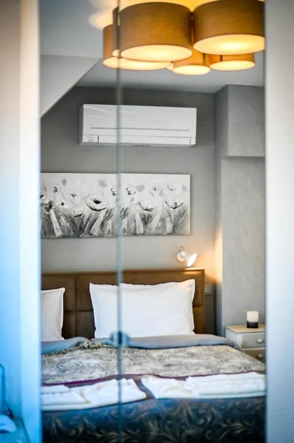 Cloud 6 -Top Center,360° View,Free Private Parking Plovdiv Apartment
