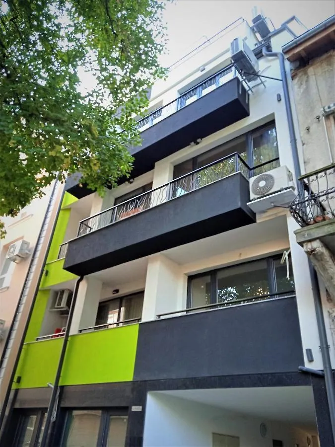 Cloud 6 -Top Center,360° View,Free Private Parking Plovdiv Apartment