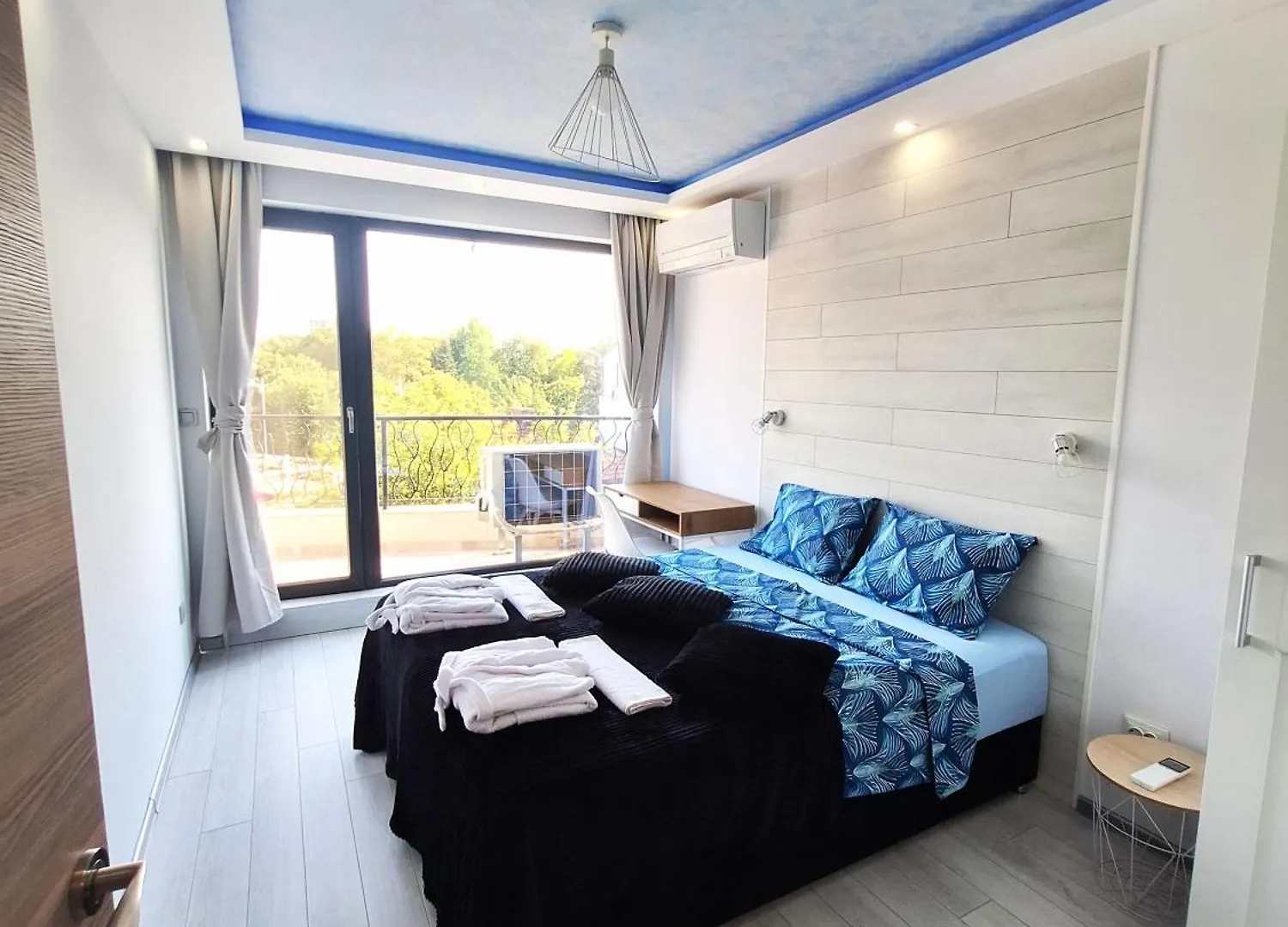 Apartment Cloud 6 -Top Center,360° View,Free Private Parking Plovdiv