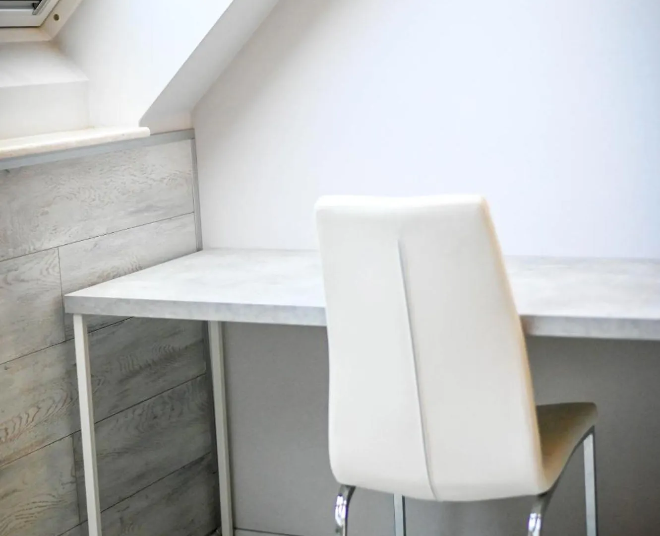 Cloud 6 -Top Center,360° View,Free Private Parking Plovdiv Apartment