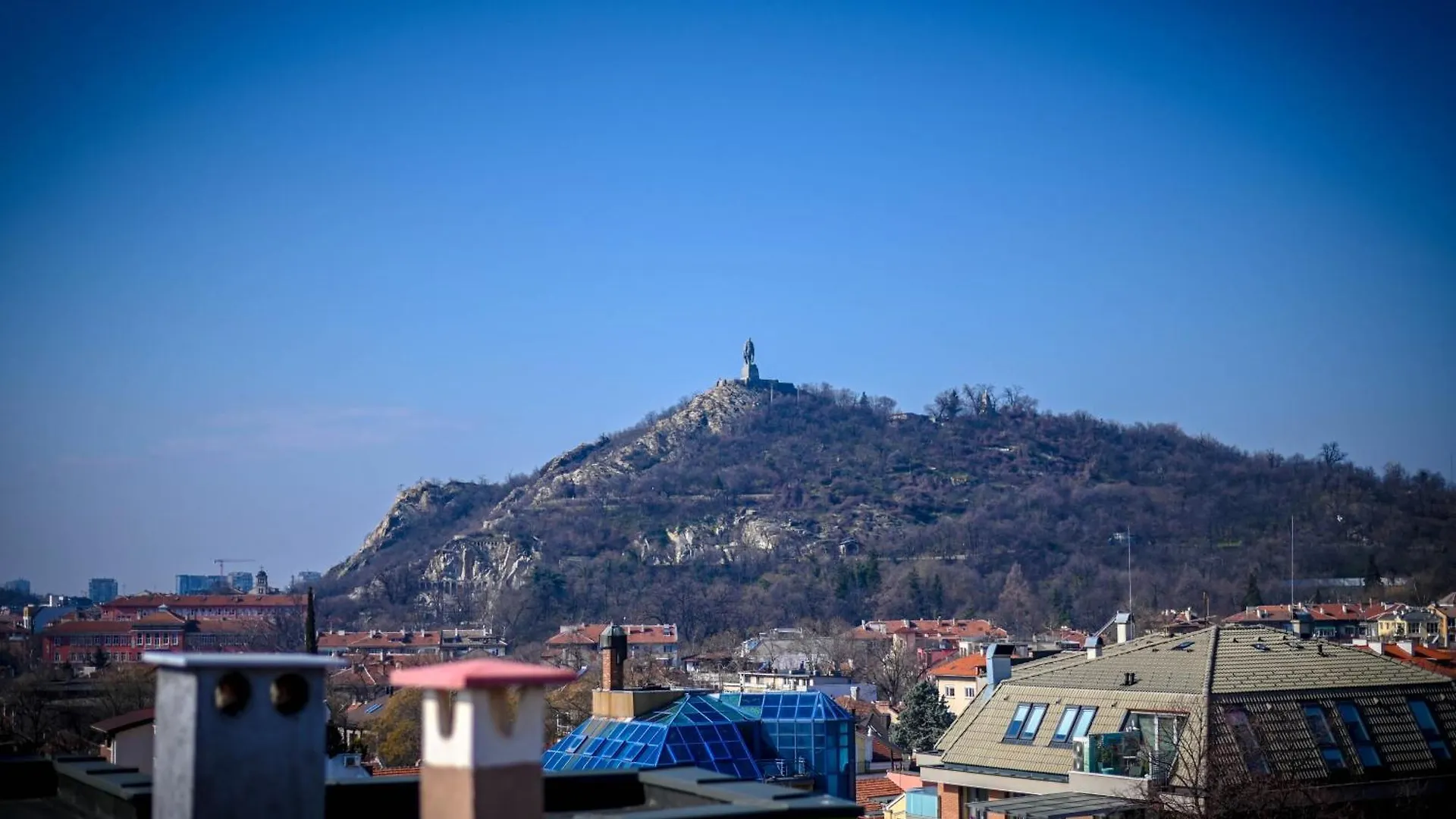 Cloud 6 -Top Center,360° View,Free Private Parking Plovdiv Apartment